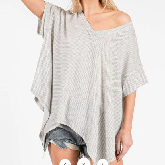 New Short Sleeve High-Low V-Neck Oversized Tunic - Heather Grey Striped - Picture 1 of 4